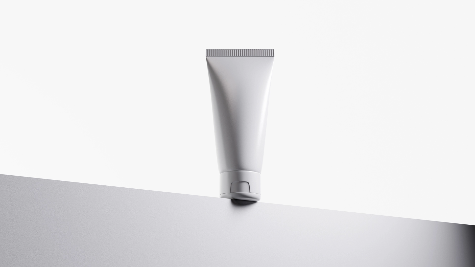 Tube-Mockup-225x100x60-cube
